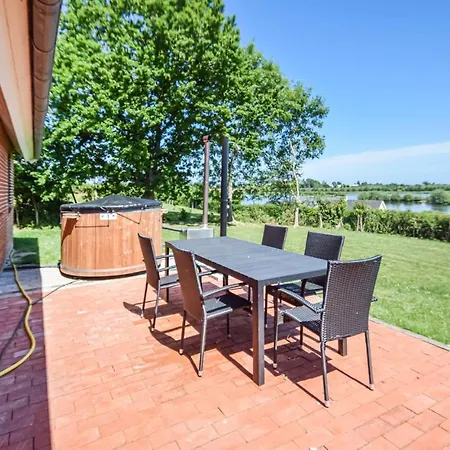 Botoften Tranekaer In Dnmk Tranekær